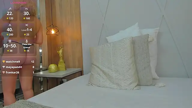 Blue Angell online show from January 14, 8:04 pm