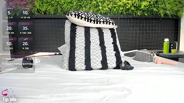 Blue Angell online show from March 22, 3:52 am