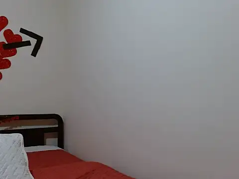 marilynbeautifullyhairy online show from January 7, 11:45 pm