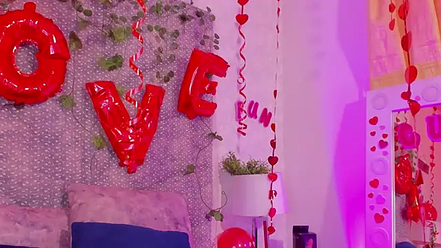 VeronicaOlson  online show from February 15, 5:51 am