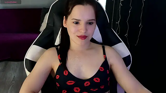 Snapshot of Harleen_Moore chatting on June 11, 5:16 am Harleen Moore online show from June 11, 5:16 am