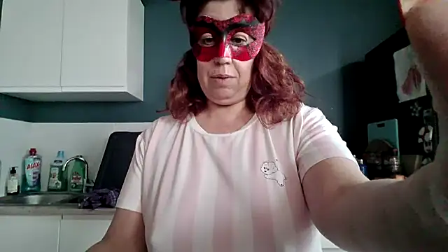 Snapshot of sweetinside_ chatting on February 1, 9:30 am sweetinside online show from February 1, 9:30 am