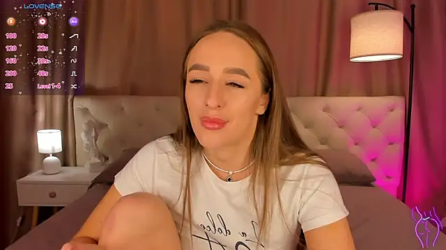 passi lover online show from April 17, 1:52 am