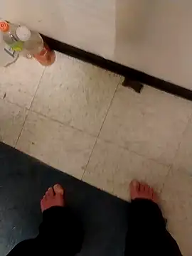 Snapshot of jayjay198080 chatting on January 14, 7:43 pm jayjay198080 online show from January 14, 7:43 pm