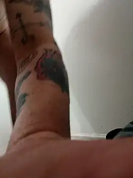 Snapshot of jayjay198080 chatting on November 3, 5:03 pm jayjay198080 online show from November 3, 5:03 pm