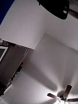 Snapshot of jayjay198080 chatting on November 12, 9:10 am jayjay198080 online show from November 12, 9:10 am