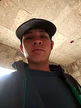 Javierjvl online show from March 6, 7:43 pm