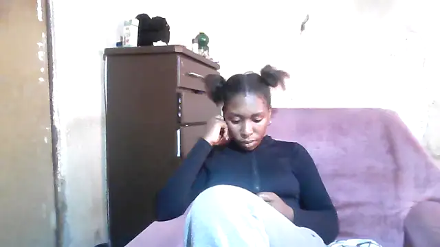 Snapshot of Hotdaily04 chatting on September 19, 7:54 am Hotdaily04 online show from September 19, 7:54 am