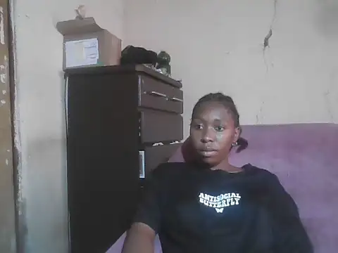 Snapshot of Hotdaily04 chatting on September 27, 7:35 am Hotdaily04 online show from September 27, 7:35 am