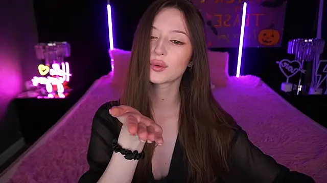 Marmeladkaaa online show from November 6, 2:29 pm