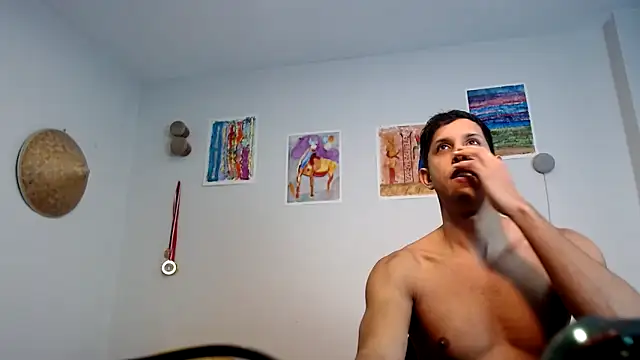 HOTLATINO2025 online show from October 7, 3:53 pm