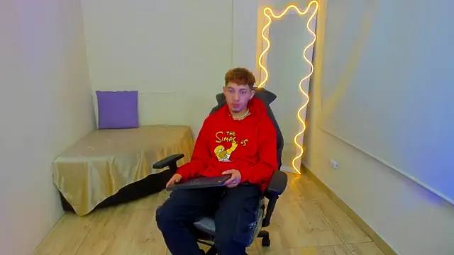 Axel tay online show from October 28, 3:32 am