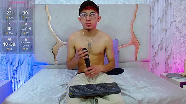 Axel tay online show from February 1, 11:42 am