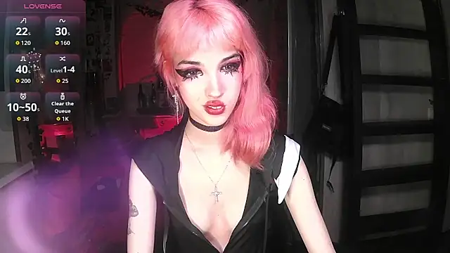 Ink  pleasure online show from October 21, 11:49 pm