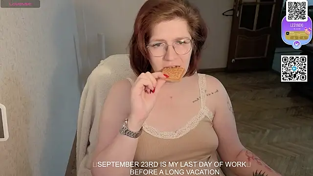 LesyaOxi online show from September 12, 8:36 am