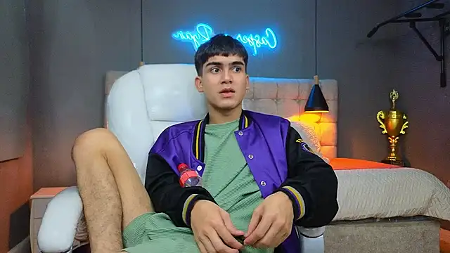 Tommy18   online show from February 19, 12:44 pm