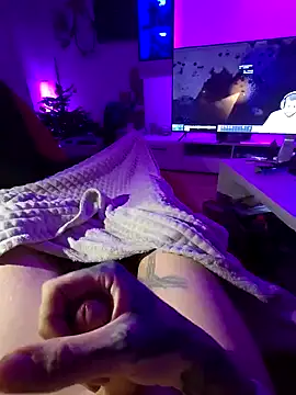 Snapshot of Sexislife666 chatting on January 7, 12:55 am Sexislife666 online show from January 7, 12:55 am