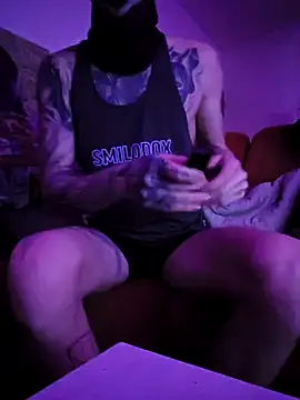 Snapshot of Sexislife666 chatting on March 20, 11:12 pm Sexislife666 online show from March 20, 11:12 pm