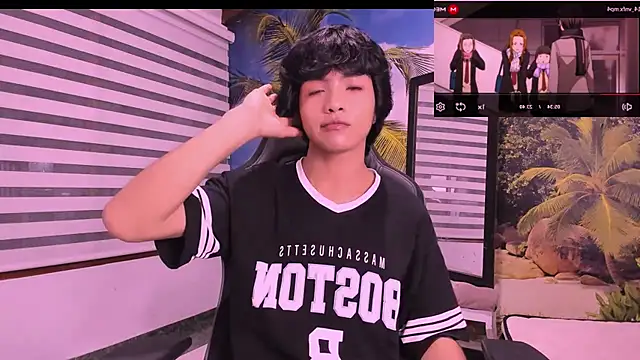 Snapshot of AllanYong18 chatting on February 18, 2:38 am AllanYong18 online show from February 18, 2:38 am