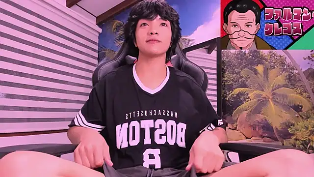 Snapshot of AllanYong18 chatting on February 18, 8:49 am AllanYong18 online show from February 18, 8:49 am