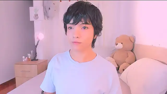 Snapshot of AllanYong18 chatting on September 30, 10:09 am AllanYong18 online show from September 30, 10:09 am