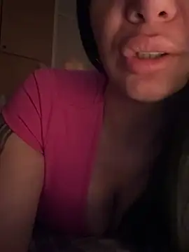 Snapshot of titi_titaki chatting on March 14, 11:22 pm titi titaki online show from March 14, 11:22 pm