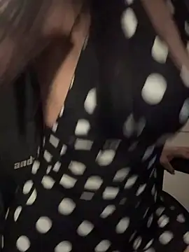 Snapshot of titi_titaki chatting on June 11, 9:13 pm titi titaki online show from June 11, 9:13 pm