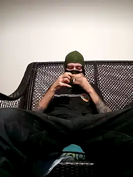 Snapshot of filthymind619 chatting on August 1, 9:57 pm filthymind619 online show from August 1, 9:57 pm