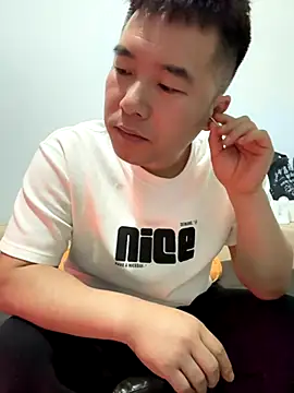 zxb757369 online show from October 24, 10:44 am