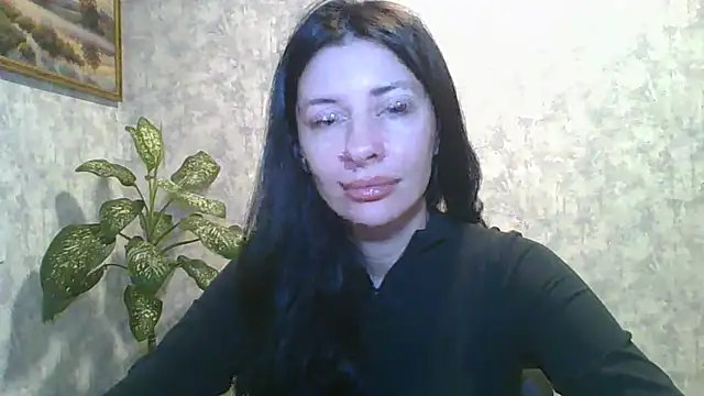 Snapshot of LissaBlossom chatting on February 1, 5:28 am LissaBlossom online show from February 1, 5:28 am