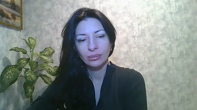 Snapshot of LissaBlossom chatting on February 7, 3:54 am LissaBlossom online show from February 7, 3:54 am