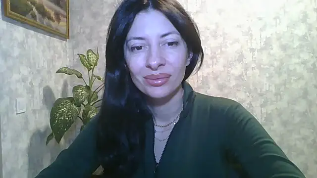 Snapshot of LissaBlossom chatting on February 21, 5:52 am LissaBlossom online show from February 21, 5:52 am