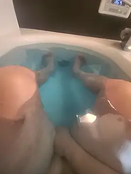 K0718 online show from February 19, 1:40 pm