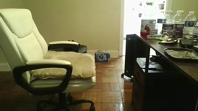 MrDaddyBbSnake online show from December 16, 3:55 am