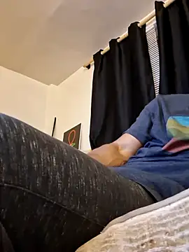 Snapshot of MrDaddyBbSnake chatting on May 24, 5:01 am MrDaddyBbSnake online show from May 24, 5:01 am