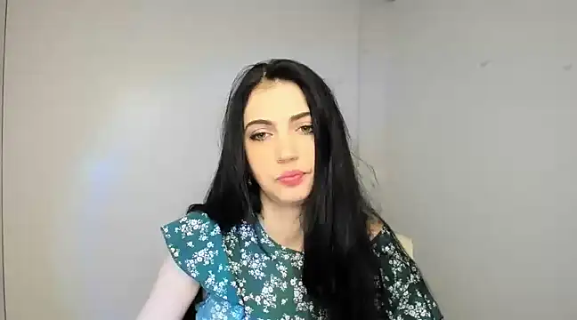 Amalia amor online show from February 4, 10:10 am