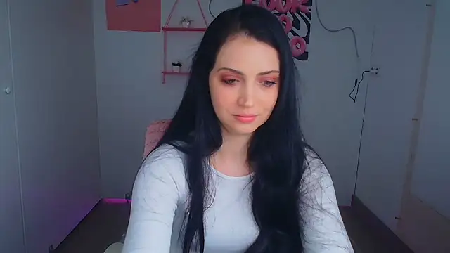 Snapshot of Amalia_amor chatting on April 18, 5:28 pm Amalia amor online show from April 18, 5:28 pm
