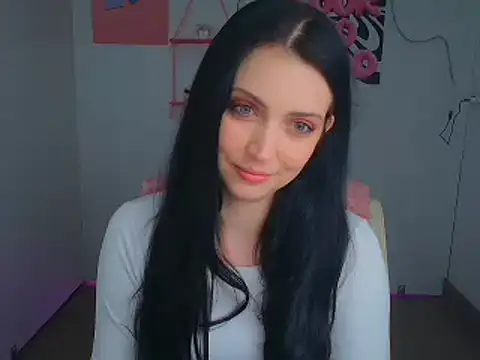 Snapshot of Amalia_amor chatting on April 18, 7:29 pm Amalia amor online show from April 18, 7:29 pm