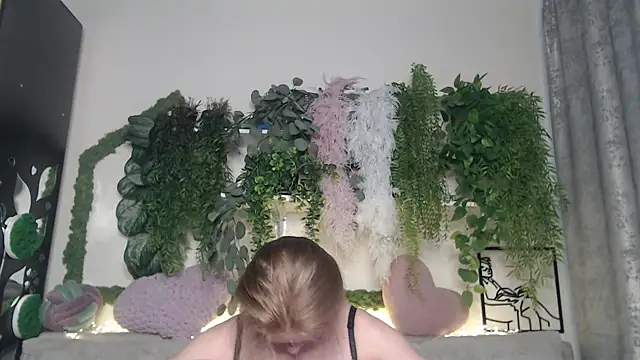 scyrim2 online show from March 19, 6:57 am