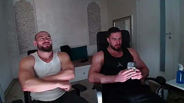 AdamJamesonn online show from February 19, 10:11 am