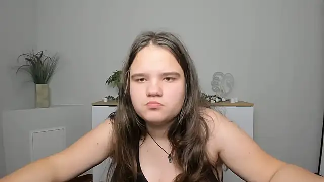 AdeleCruz online show from January 20, 4:23 pm