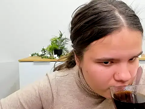 AdeleCruz online show from January 25, 4:13 pm