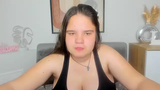 AdeleCruz online show from March 12, 4:35 pm