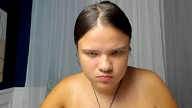 AdeleCruz online show from July 18, 12:09 pm