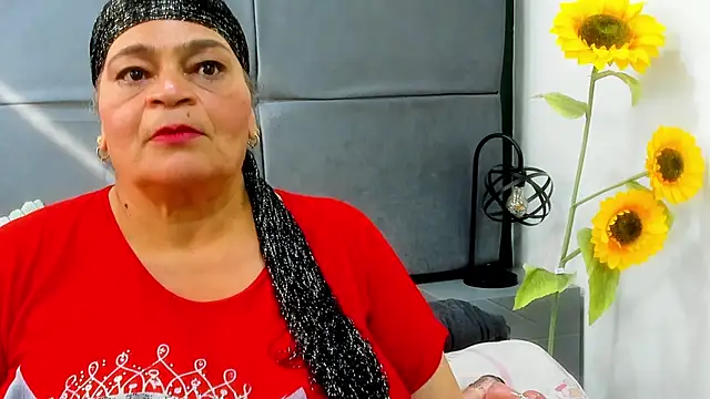 VickyBoobss online show from September 18, 9:17 pm