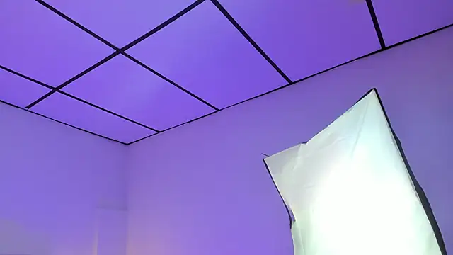 kathy bakerr online show from November 29, 1:36 pm