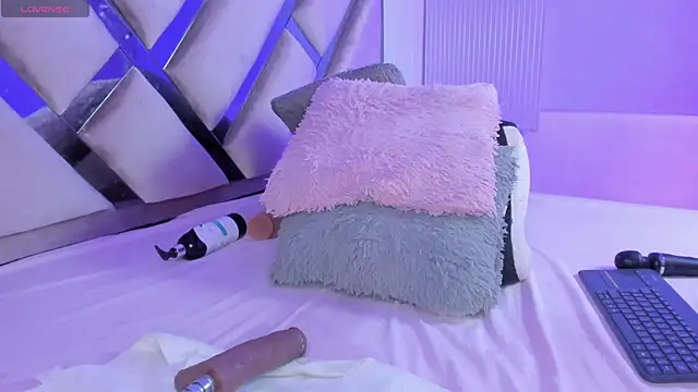 kathy bakerr online show from April 15, 7:58 pm