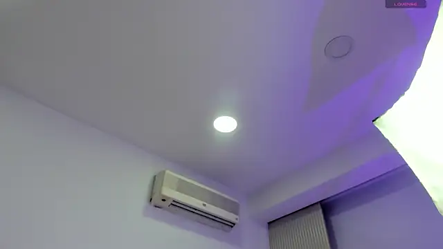 Snapshot of kathy_bakerr chatting on May 3, 12:33 pm kathy bakerr online show from May 3, 12:33 pm