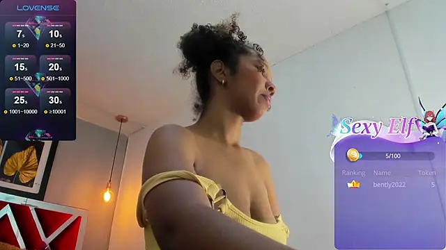 Snapshot of cataleyah_07 chatting on February 23, 2:14 pm cataleyah 07 online show from February 23, 2:14 pm