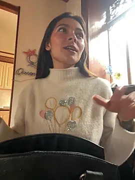 Aleska Miami online show from March 5, 2:02 pm